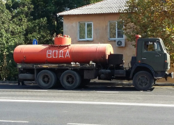 Подвоз воды организовали в Мелитополе в период блэкаута