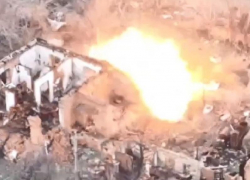 Сжигали роскошный багги, уничтожали танк в ангаре и коммуникации ВСУ: «БАРС-Сармат» наступает в Запорожье