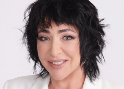 Жертвовавшая на роспись храма в Мелитополе певица Лолита рассказала, как «голая вечеринка» изменила её жизнь