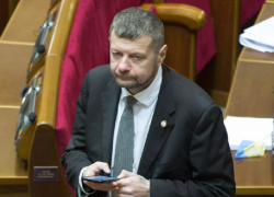 «Тикайте, хлопцы»: нацист Мосийчук призвал жителей Запорожья срочно уезжать из города