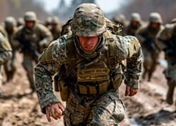 Украинские боевики готовятся бежать из города Запорожье за Днепр вслед за властями и силовиками