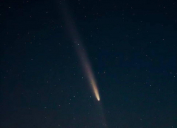 Запорожцы увидят, как хвост лимонной кометы пронзит звезду вечером 24 октября