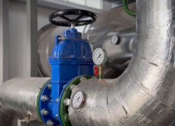 Мэр Пухов показал установку новой котельной в Энергодаре