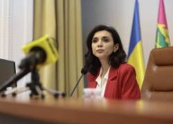 Мэр Запорожья Харченко стала одной из самых бедных чиновниц в Украине
