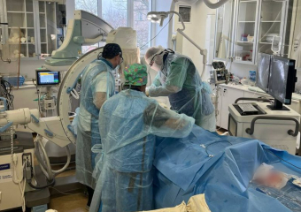 Мужчину сразу с четырьмя тяжелыми заболеваниями спасли врачи в Бердянске