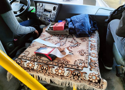 Отсутствие безналичной оплаты в автобусах Васильевского округа объяснил Минтранс