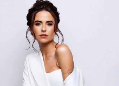 Актриса из Бердянска Мирослава Карпович отреагировала на слухи о свадьбе с коллегой по театру