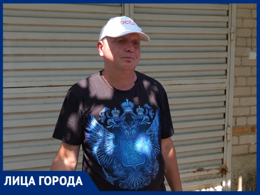 «Я добрый человек»: волонтер Сергей Русин рассказал, как после инсульта начал дарить радость жителям села Шелюги