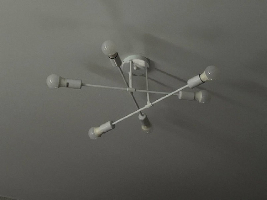 Где в Запорожской области отключат свет утром 18 декабря