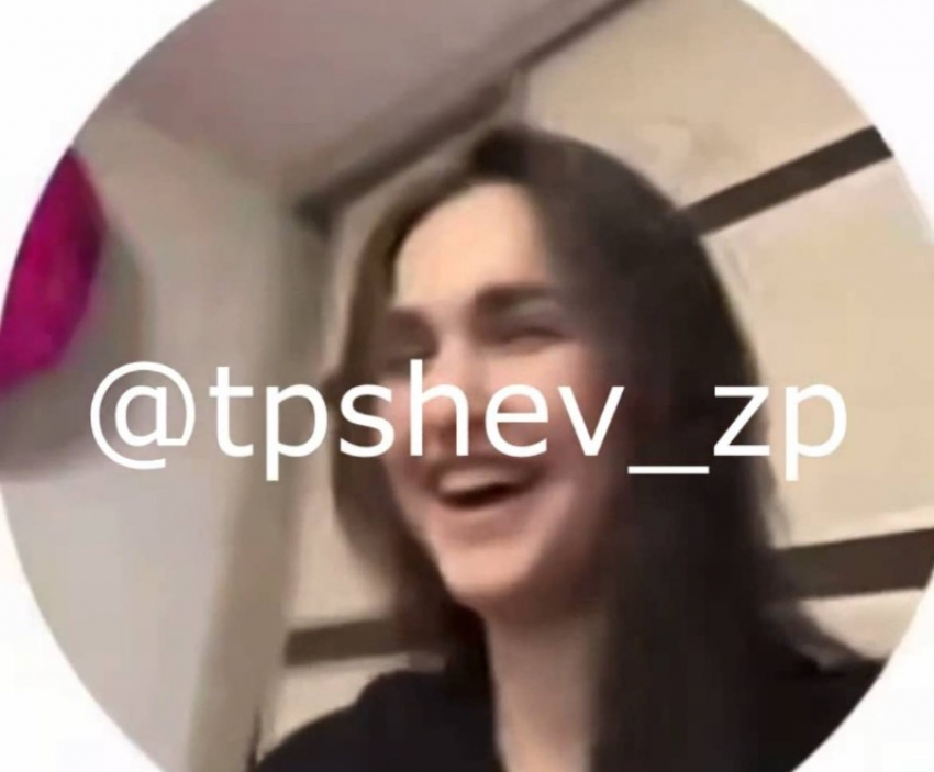 «Я русский, я иду до конца»: в Запорожье девушки сняли на видео танец под трек SHAMAN и разозлили украинцев