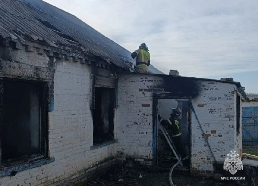 Двое запорожцев сгорели из-за обогревателя в частном доме