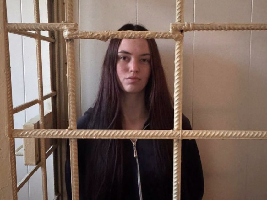 Шпионку из Мелитополя Яну Суворову признали террористкой и экстремисткой в России