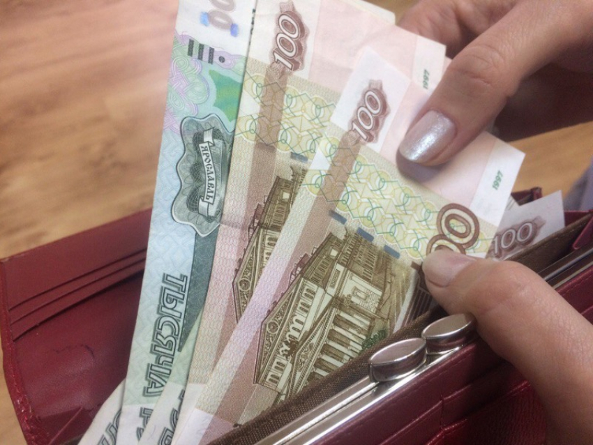 Экс-начальница почты избежала тюрьмы за кражу более 100 тысяч рублей из пенсий запорожцев