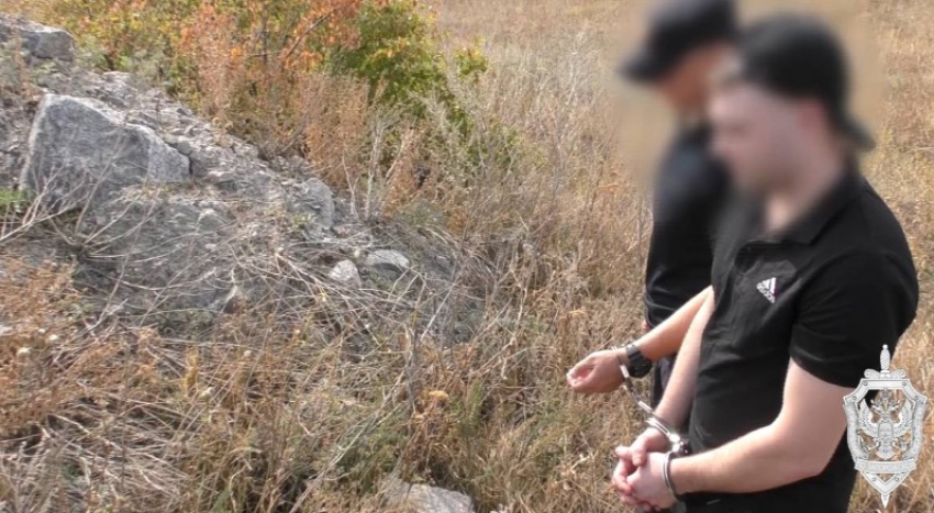 Двое парней попытались подорвать железную дорогу противотанковой миной в Запорожской области