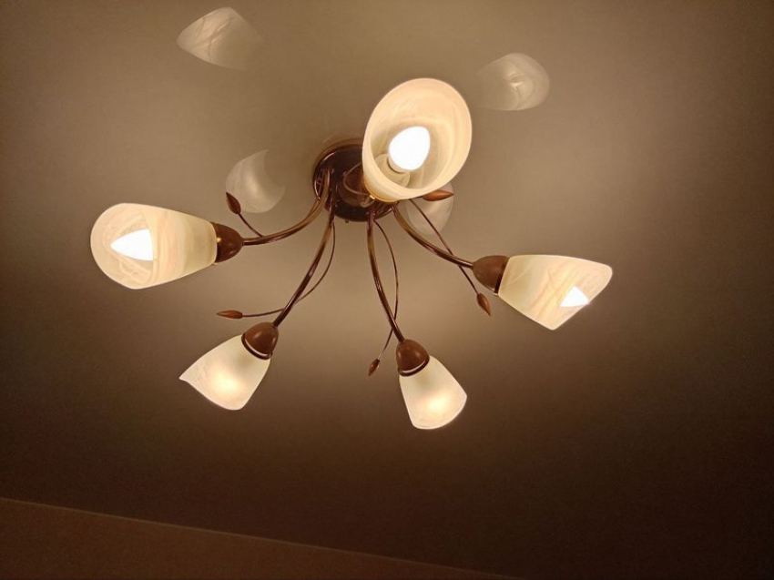 После атаки ВСУ остались без света более тысячи жителей Каменки-Днепровской