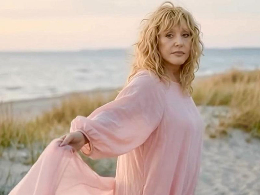 Изменявшей мужу в Запорожье Пугачевой предрекли громкое возвращение в Россию