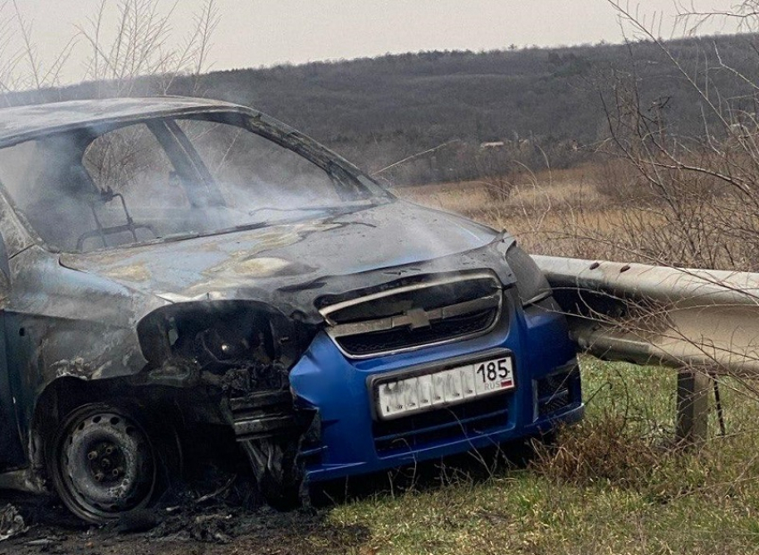 Пятеро человек пострадали от дроновых атак ВСУ на машины в Запорожской области
