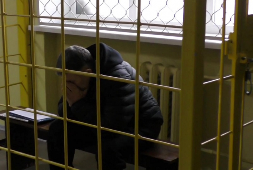 Жителя Кирилловки осудили на 10 лет за хранение взрывчатки в картофельном мешке