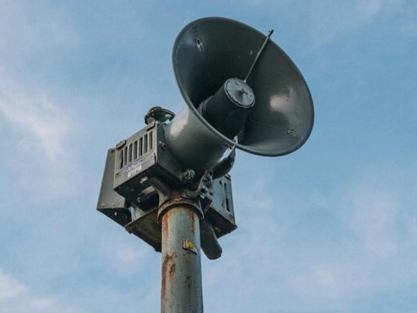 Власти объяснили, почему жители Запорожской области не слышат сирен во время тревог