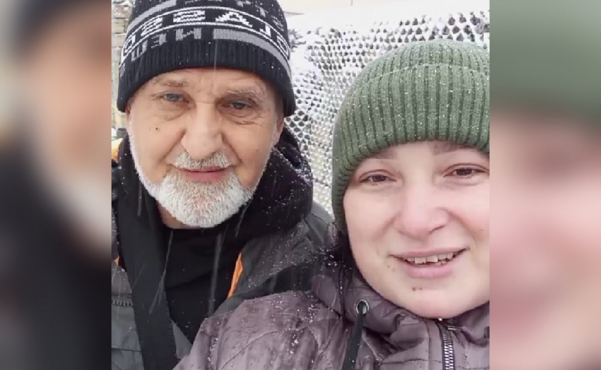 Пострадавшие от удара дрона ВСУ волонтёры из Ставрополья идут на поправку в Запорожской области