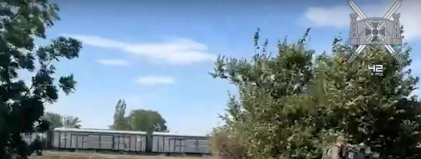Уничтоженные в небе над Токмаком дроны ВСУ пытались атаковать поезд
