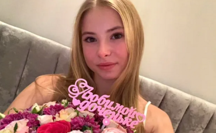 Не хочет переезжать в РФ и разбивает сердца парней за полчаса: как живёт в Турции дочь потомка запорожских казаков Джигурды