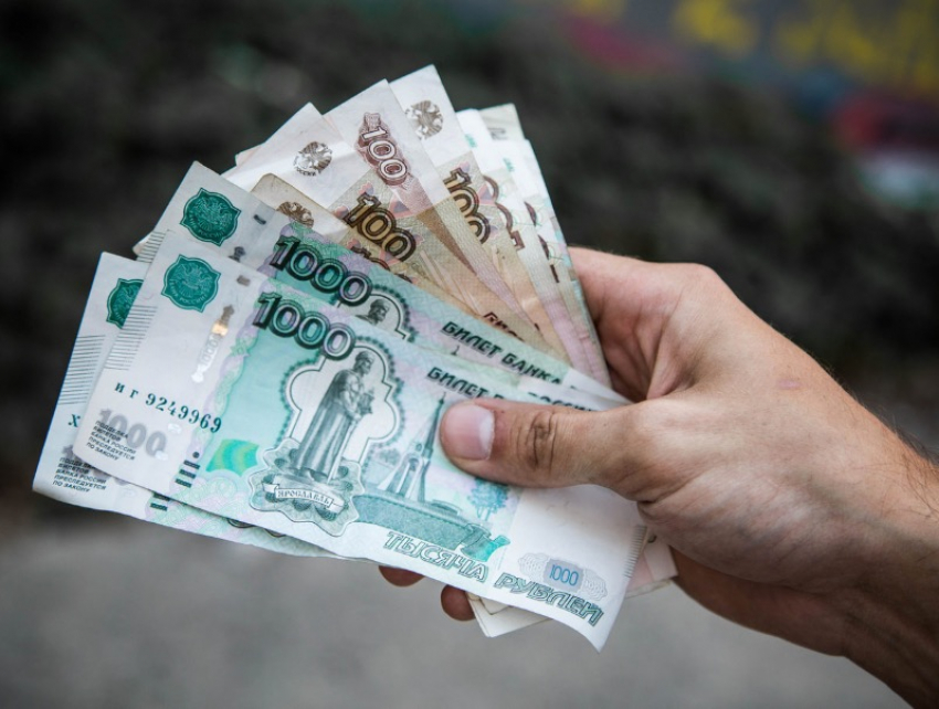 Запорожцам перечислят пенсии досрочно в июне