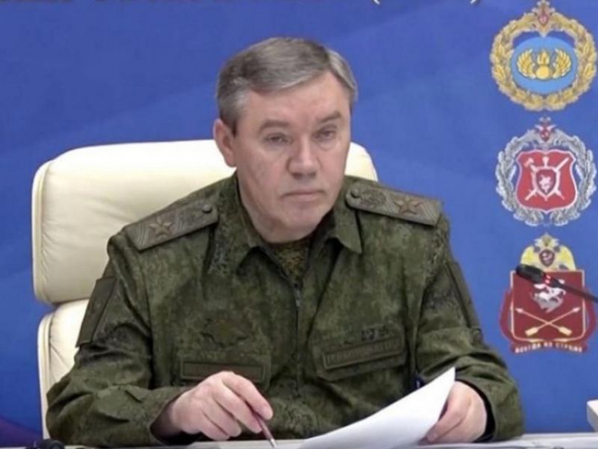 Начальник Генштаба РФ Герасимов: армия России движется к городу Запорожье