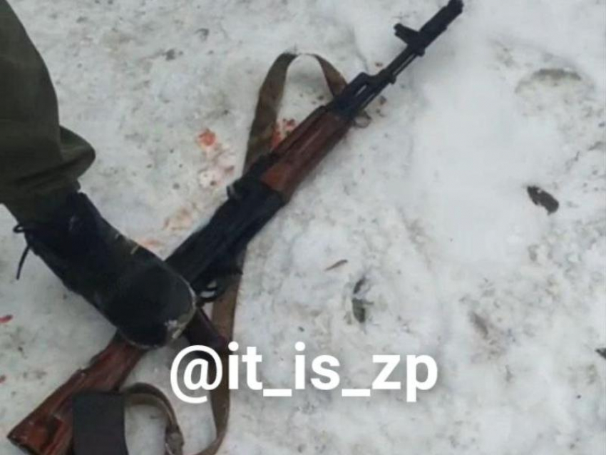Житель Запорожья внезапно расстрелял прохожих из Калашникова и покончил с собой