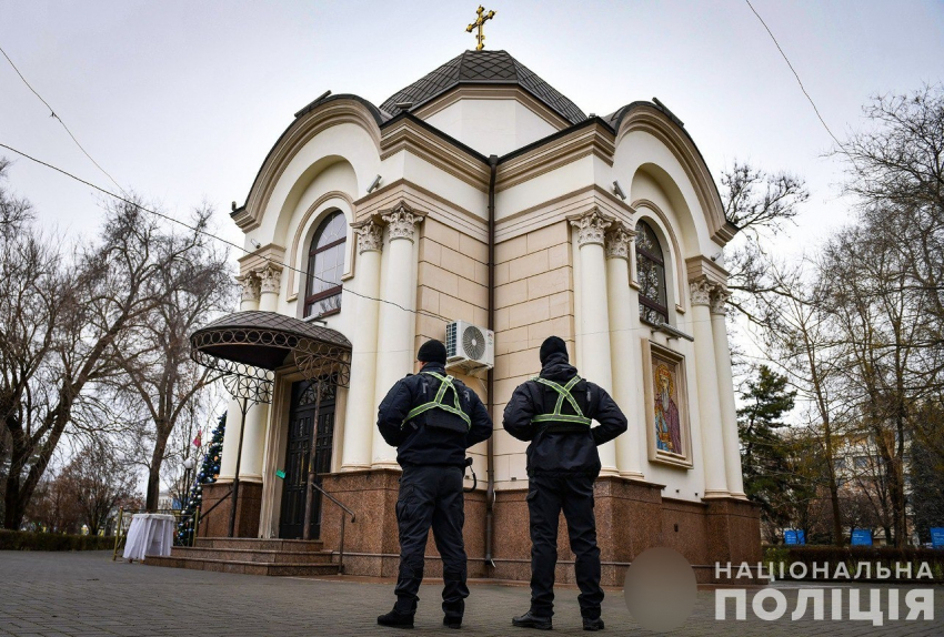 Около 5 тысяч запорожцев посетили богослужения в честь Рождества и Крещения