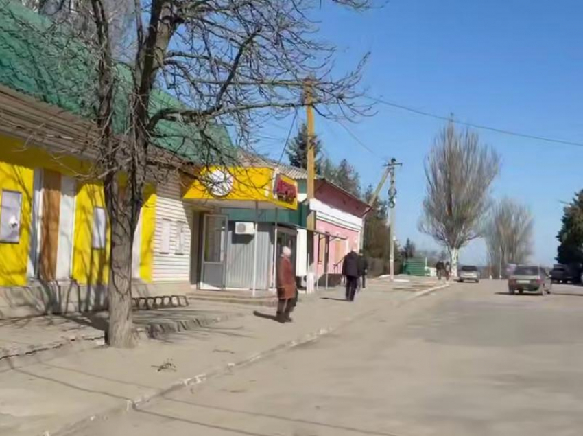 Две женщины попали в больницу после удара дрона ВСУ по рынку в Васильевке