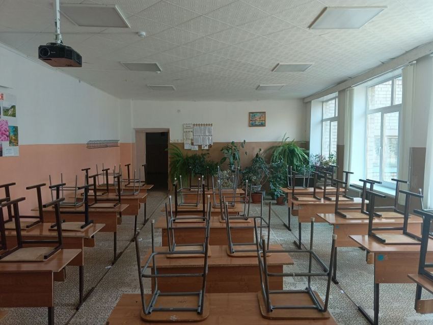 Сына участника СВО незаконно отказались брать в школу в Мелитополе