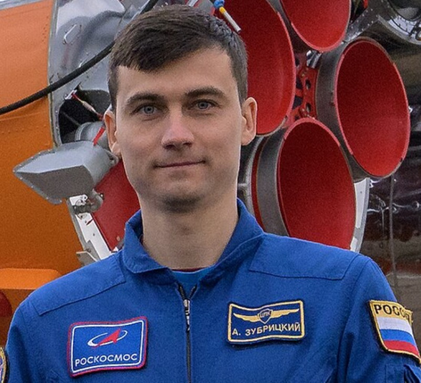 Запорожский астронавт Зубрицкий впервые вышел в открытый космос и провёл в нем 6 часов