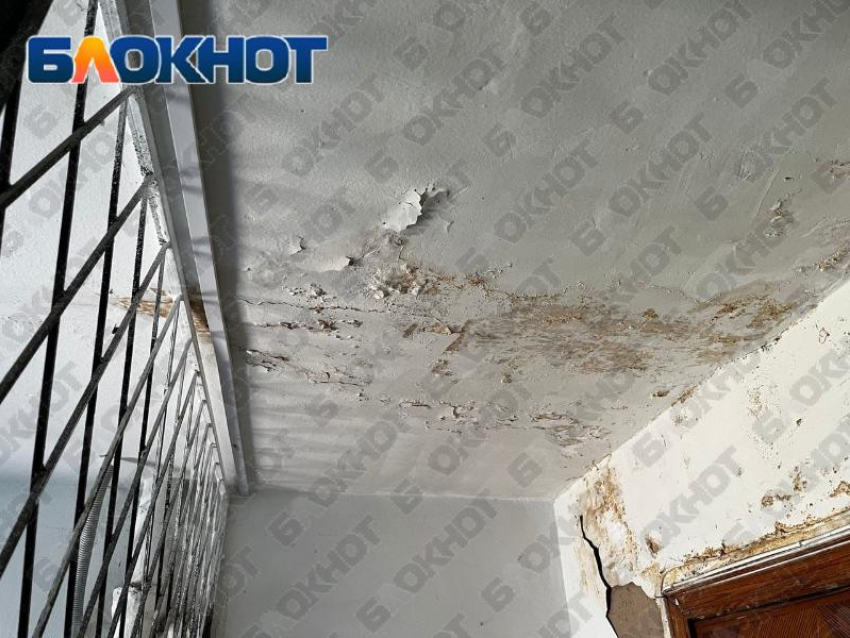 Как Фонд капремонта оправдал недостаток бюджета для ремонта крыши на проспекте 50-летия Победы в Мелитополе