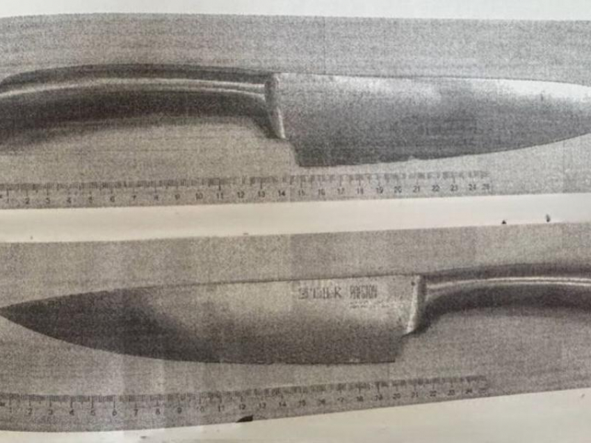 Мать, ударившая сына ножом в живот, избежала тюрьмы под Мелитополем 